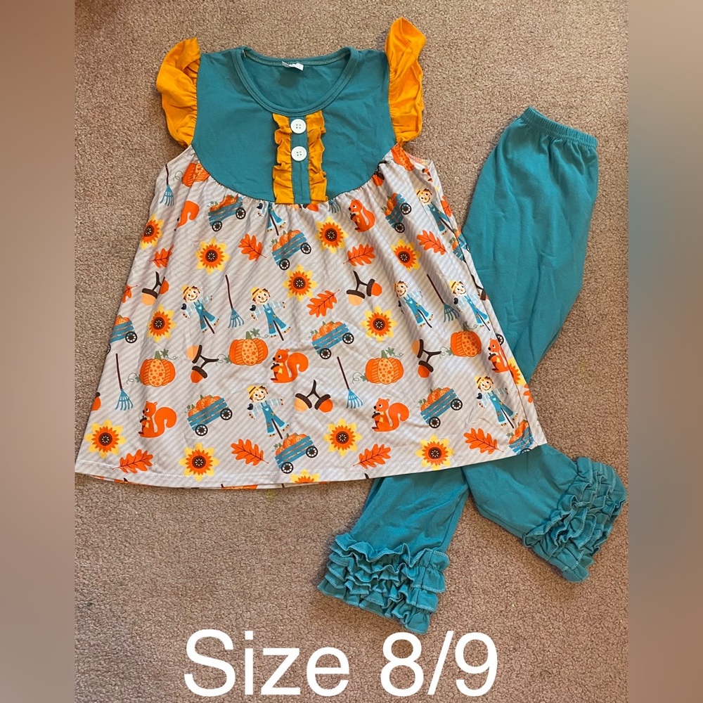 Scarecrow & Pumpkin Set
